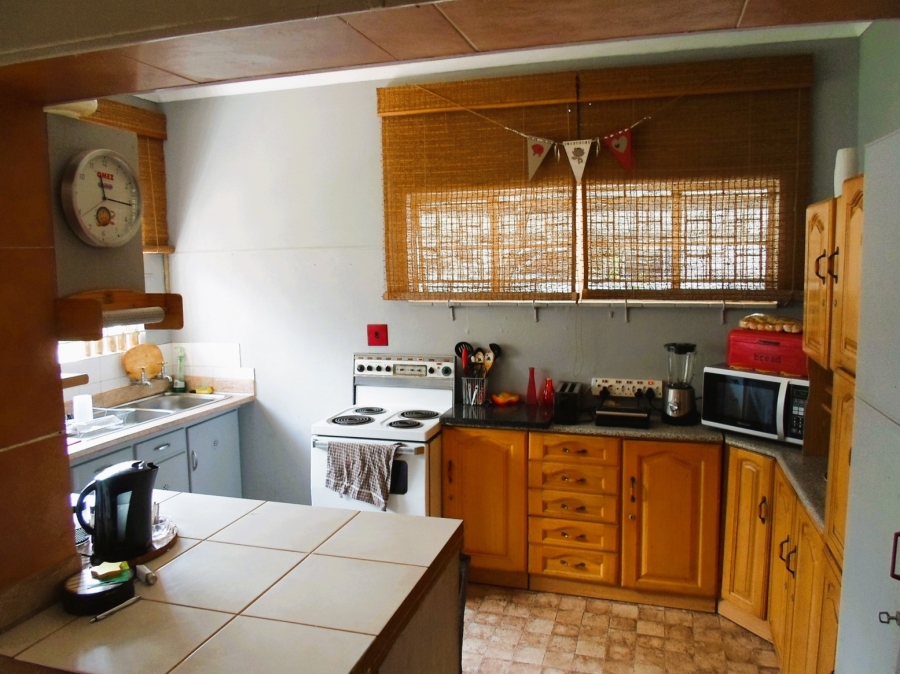 3 Bedroom Property for Sale in Rouxpark Western Cape